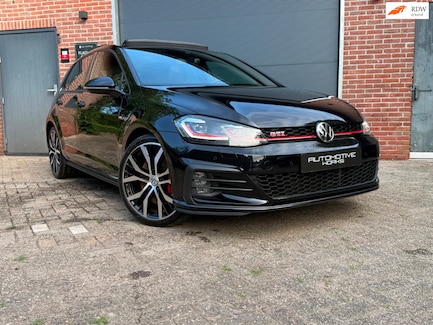 Volkswagen Golf 0