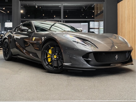 Ferrari 812 Superfast 0
