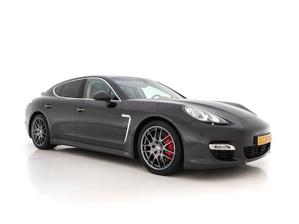 Porsche Panamera 0