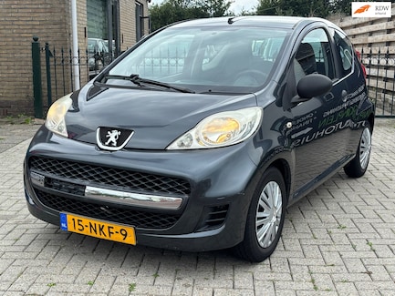 Peugeot 107 0