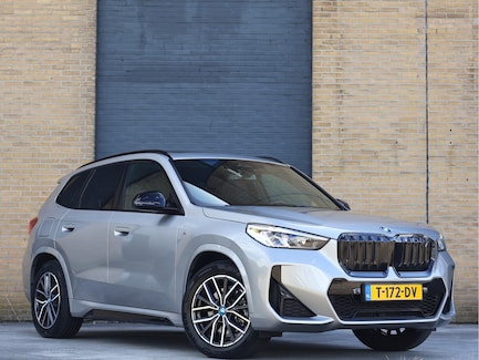 BMW iX1 0