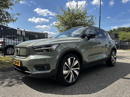Volvo XC40 0