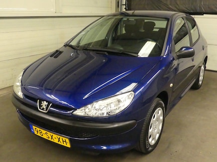 Peugeot 206 0