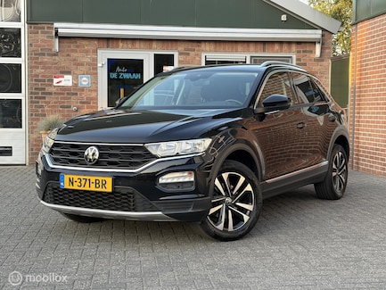 Volkswagen T-Roc 0