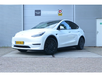 Tesla Model Y 0