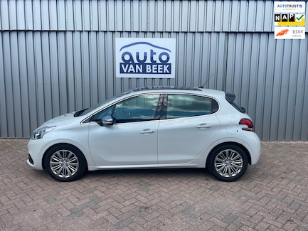 Peugeot 208 0