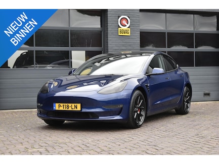 Tesla Model 3 0