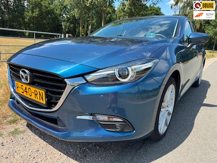 Mazda 3 0