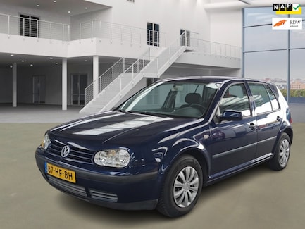 Volkswagen Golf 0