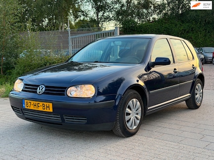 Volkswagen Golf 0