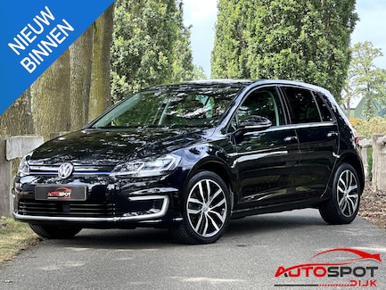 Volkswagen E-Golf 0