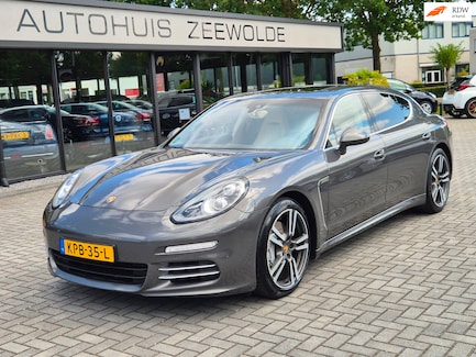 Porsche Panamera 0