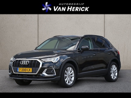 Audi Q3 0