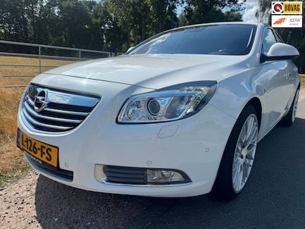 Opel Insignia 0