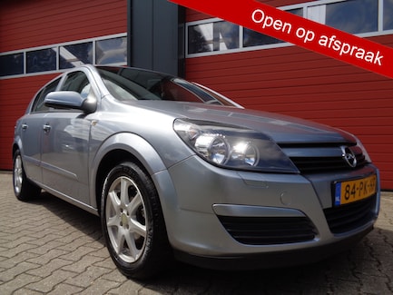 Opel Astra 0