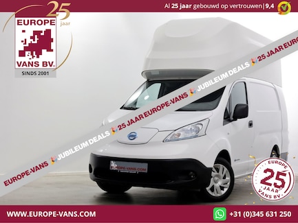 Nissan E-NV200 0
