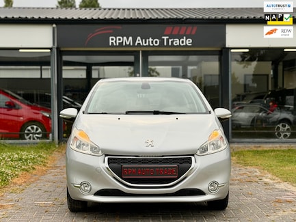 Peugeot 208 0