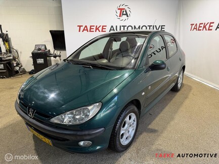 Peugeot 206 0