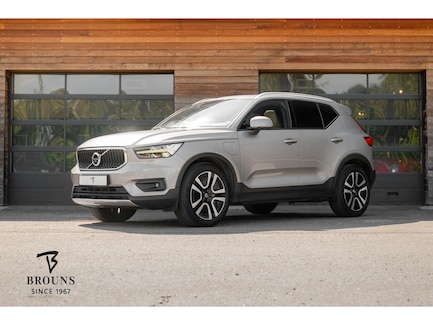 Volvo XC40 0