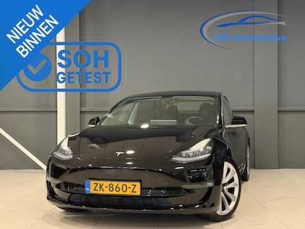 Tesla Model 3 0