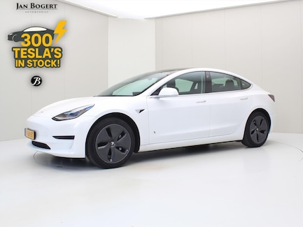 Tesla Model 3 0