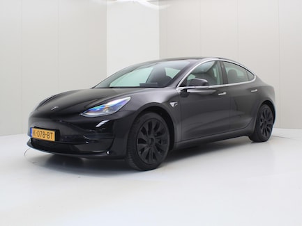 Tesla Model 3 0