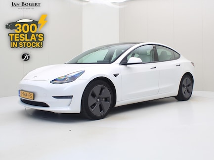Tesla Model 3 0