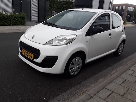 Peugeot 107 0