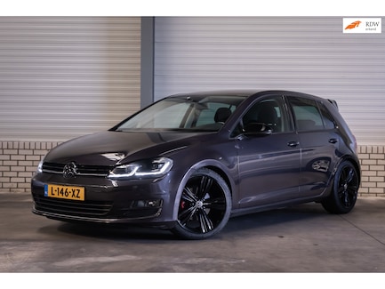 Volkswagen Golf 0