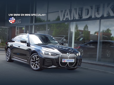 BMW i4 0