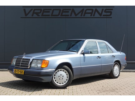 Mercedes-Benz 200-Serie 0