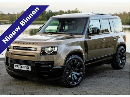 Land Rover Defender 0
