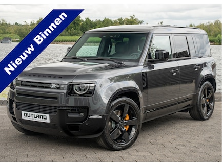 Land Rover Defender 0