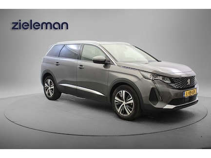 Peugeot 5008 0