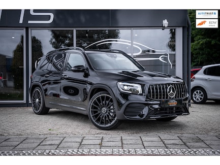Mercedes-Benz GLB 0