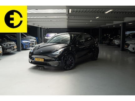Tesla Model Y 0
