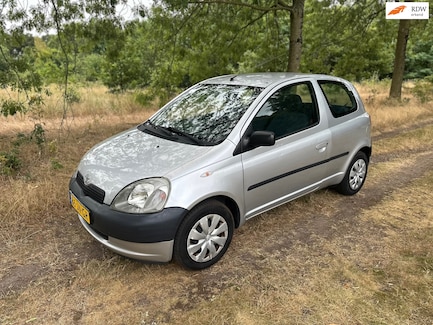 Toyota Yaris 0