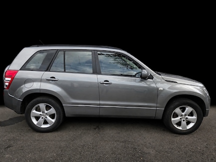 Suzuki Grand Vitara 0
