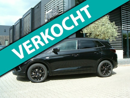 Opel Grandland 0