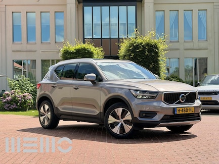 Volvo XC40 0