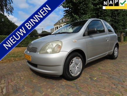 Toyota Yaris 0
