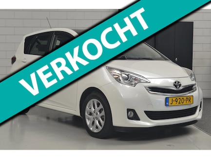 Toyota Verso-S 0