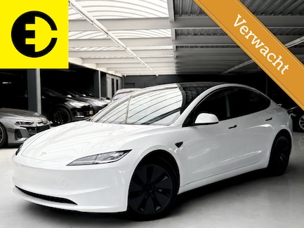 Tesla Model 3 0