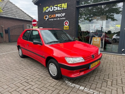 Peugeot 306 0