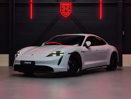 Porsche Taycan 0
