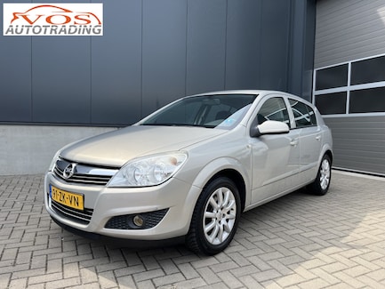 Opel Astra 0