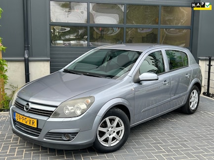 Opel Astra 0