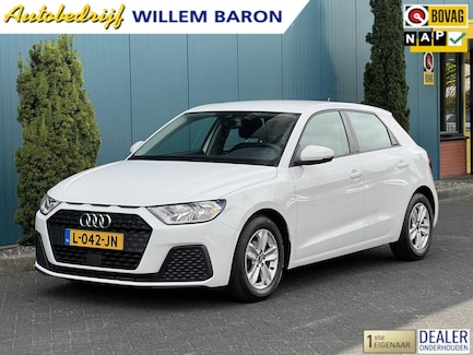 Audi A1 0