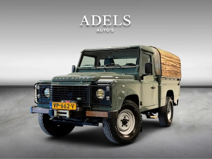 Land Rover Defender 0