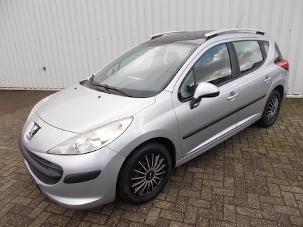 Peugeot 207 0